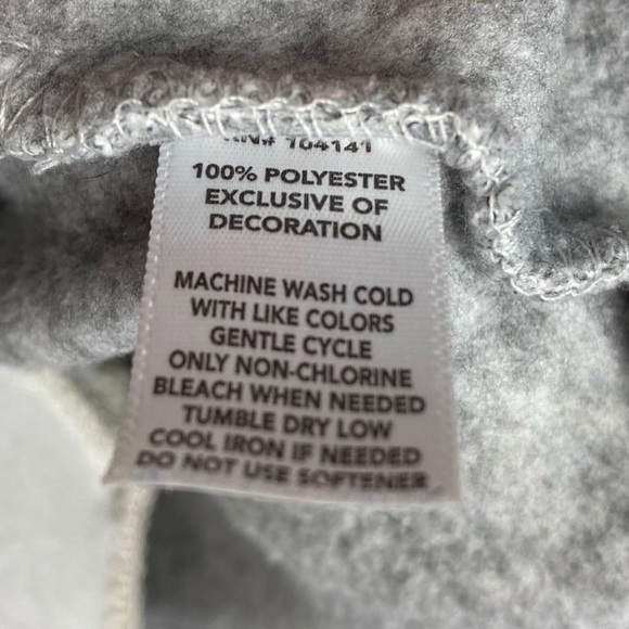 Fleece sweater large. Field and Stream ZIP UP. - Picture 4 of 4